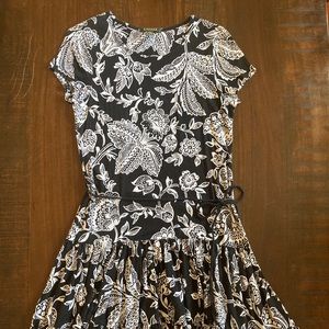 Really cute Ralph Lauren dress